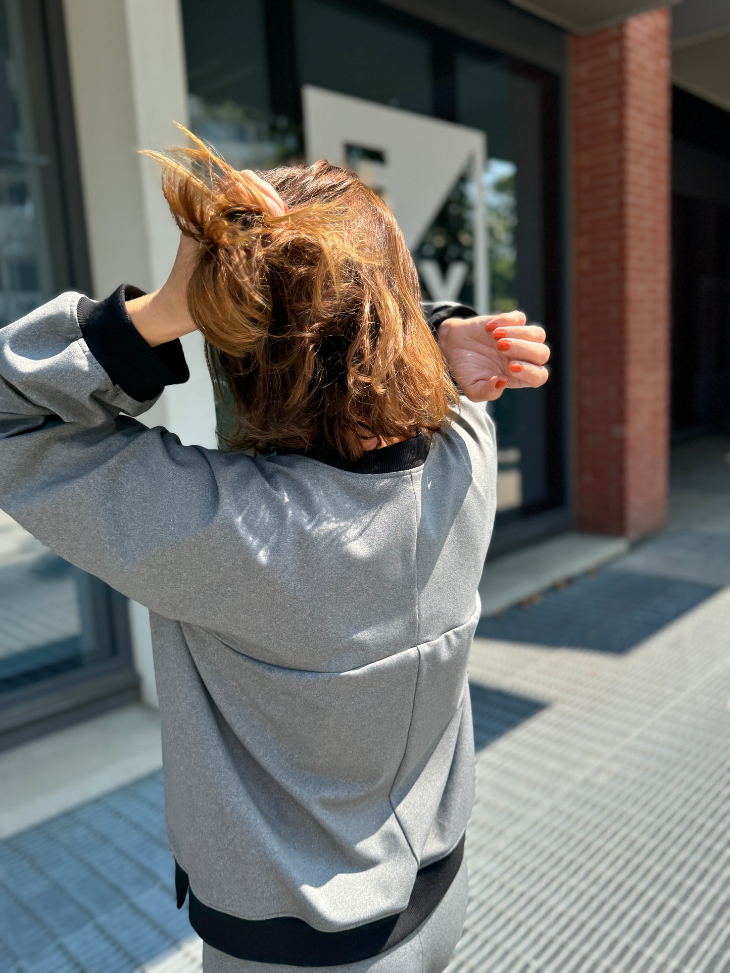 SW-Raglan Sleeve Sweater
